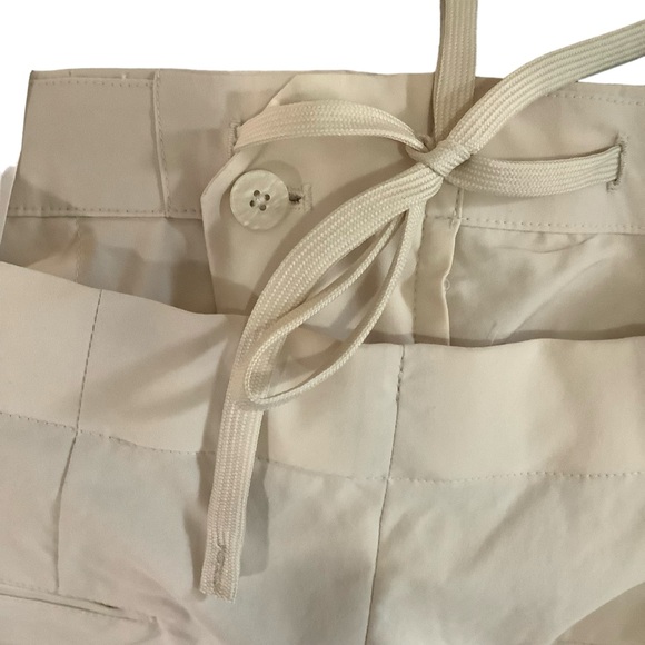 Uniqlo x Theory Ultra Light Tucked Easy Short - Picture 5 of 12